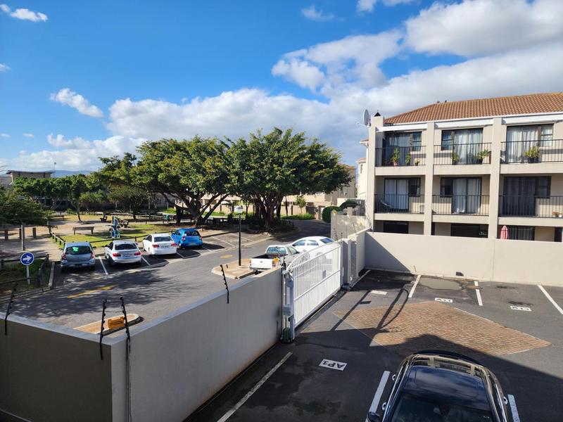 2 Bedroom Property for Sale in Parklands Western Cape